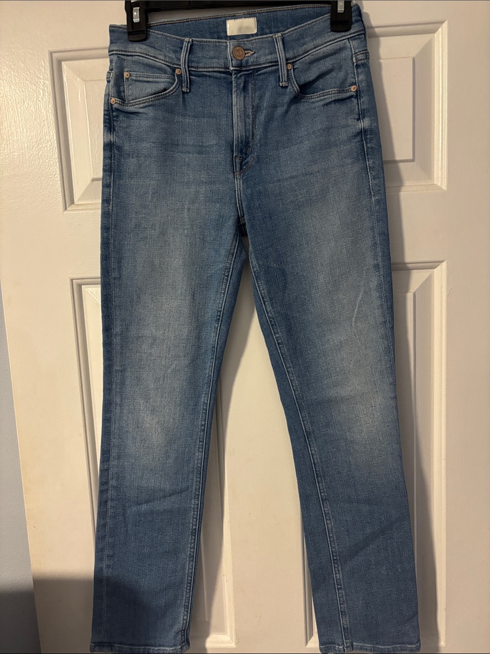 MOTHER Women’s Straight Leg Jeans in Light Blue Denim Size 25